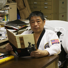Master Kim Reading